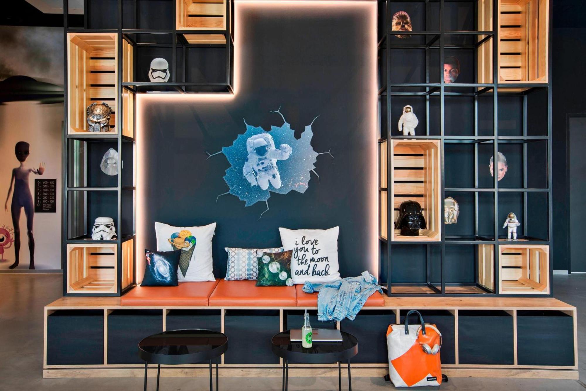 Moxy Darmstadt Exteriör bild