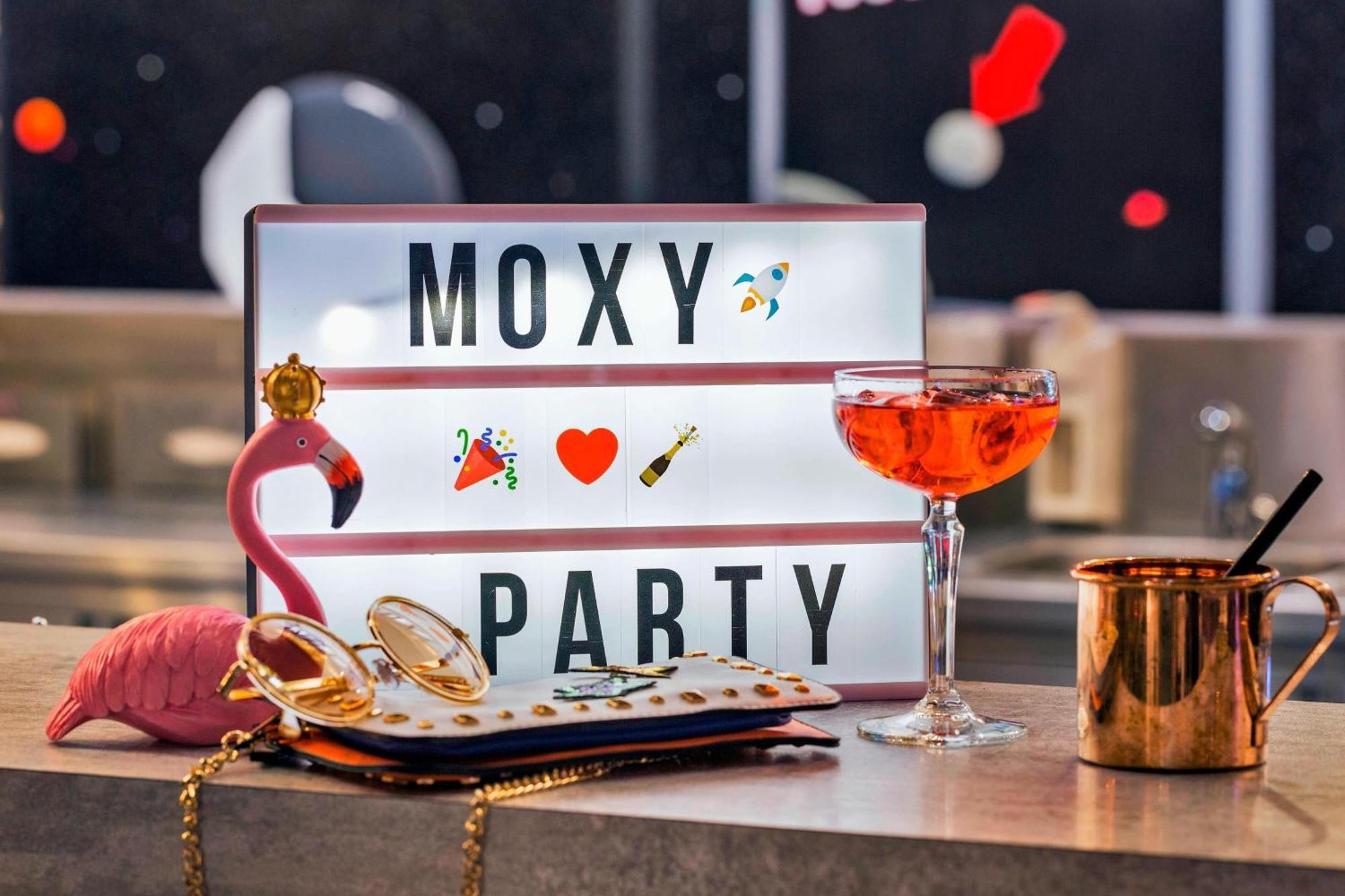 Moxy Darmstadt Exteriör bild