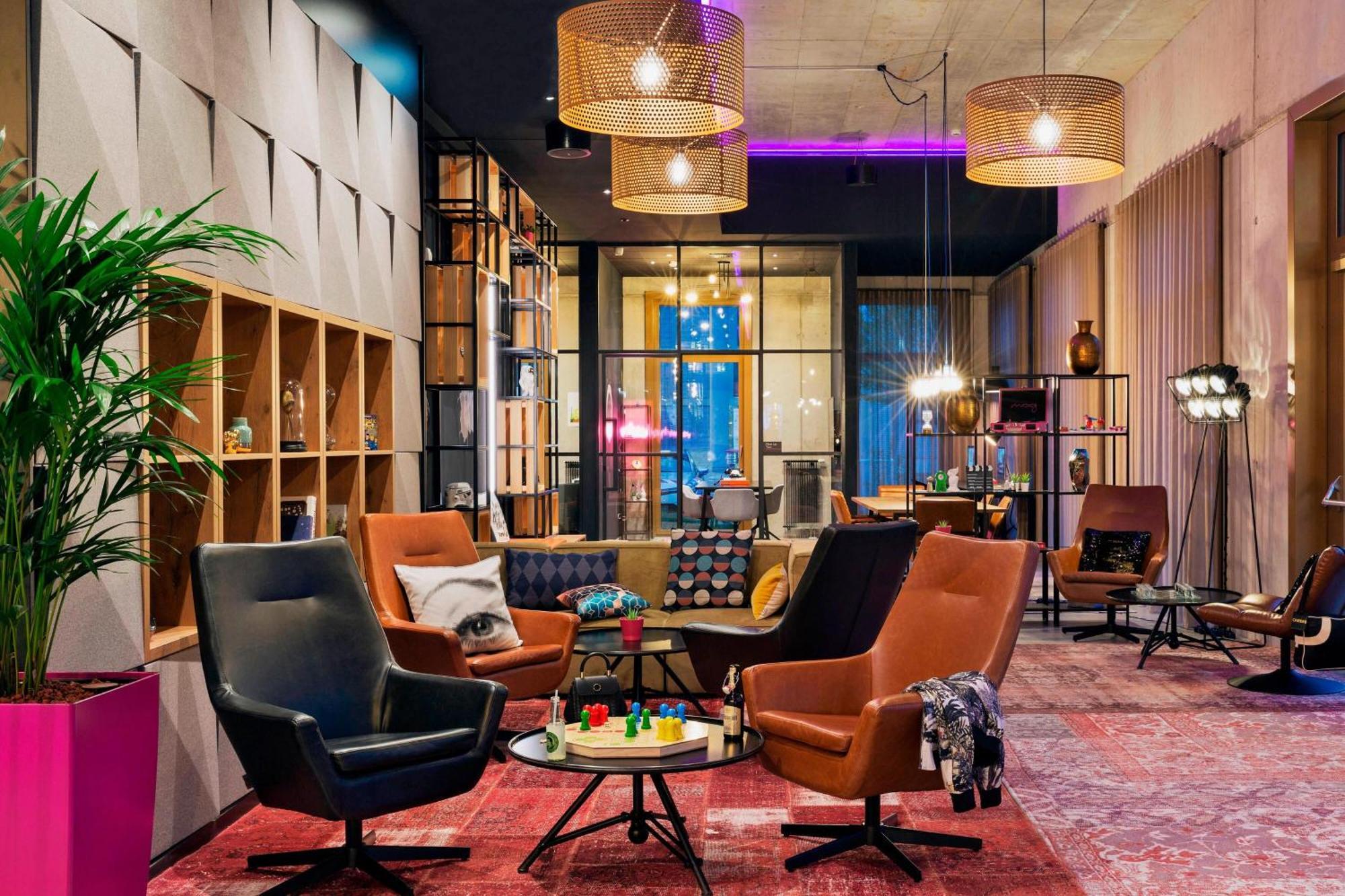 Moxy Darmstadt Exteriör bild
