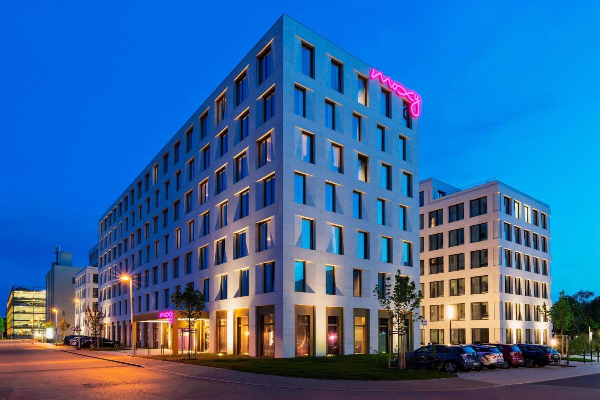 Moxy Darmstadt Exteriör bild